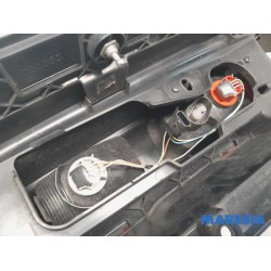 Renault - Trafic - Rücklicht links