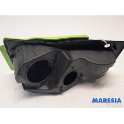 Renault - Trafic - Tank cap cover