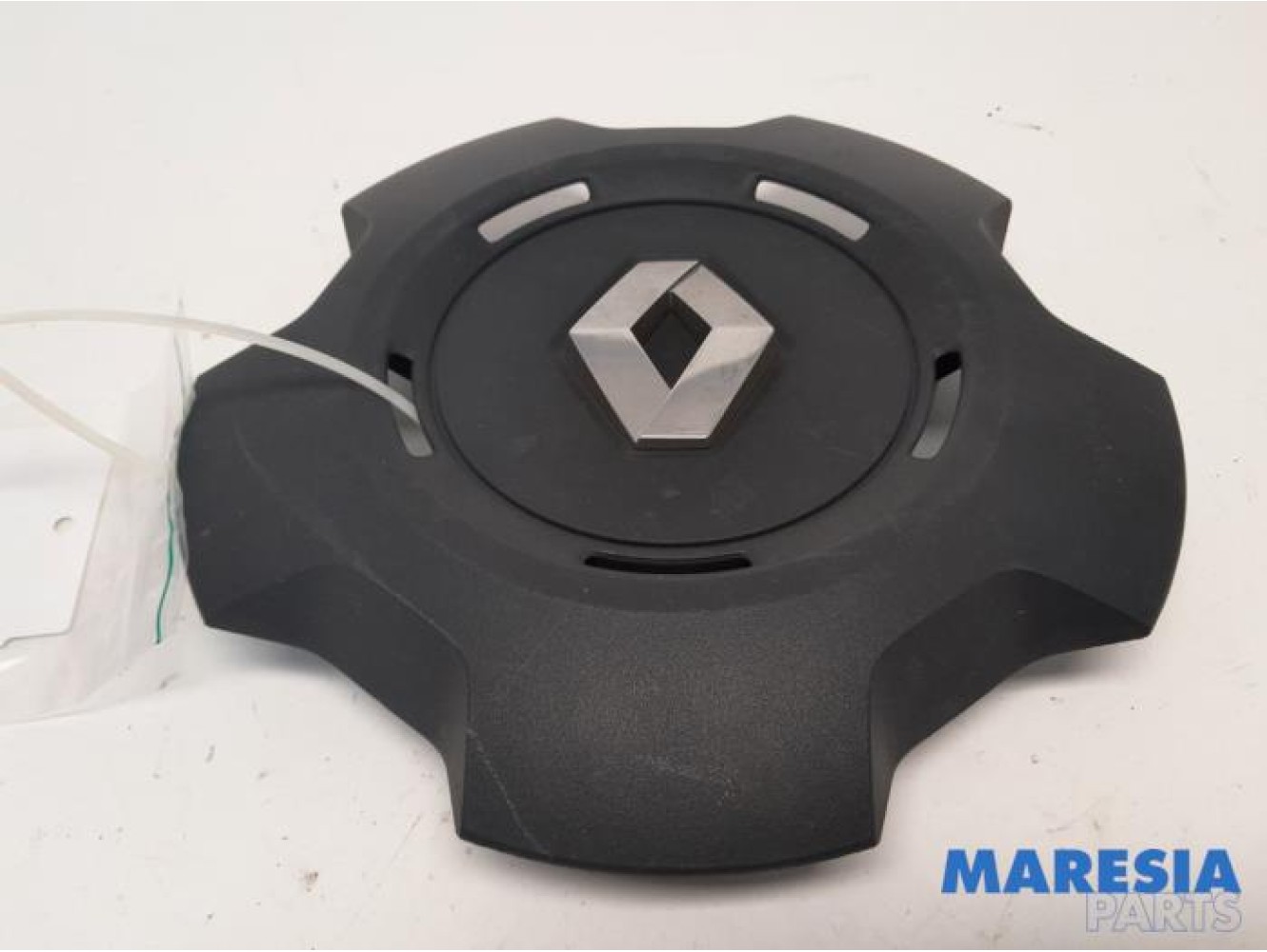 Renault - Trafic - Wheel cover (spare)