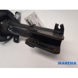 Renault - Trafic - Front shock absorber rod, right