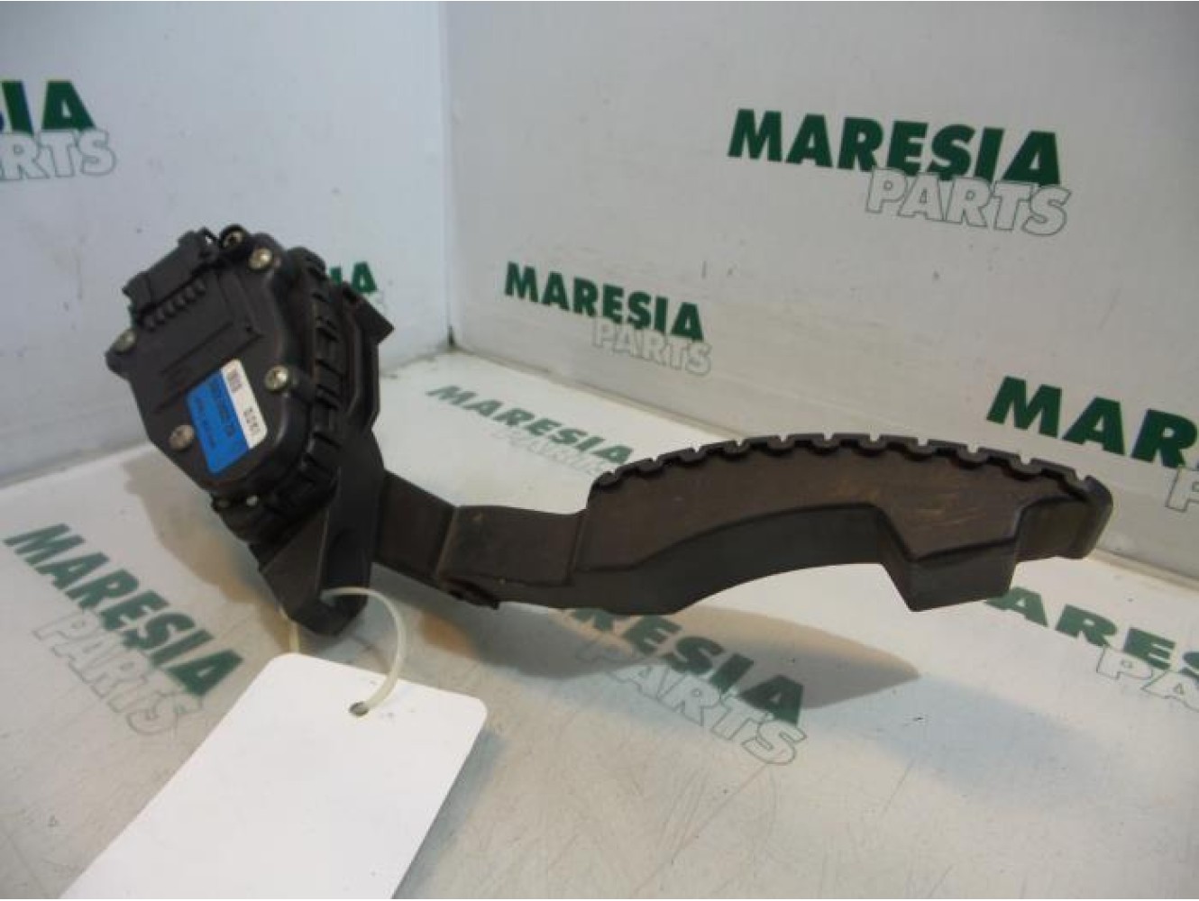 Renault - Laguna - Throttle pedal position sensor