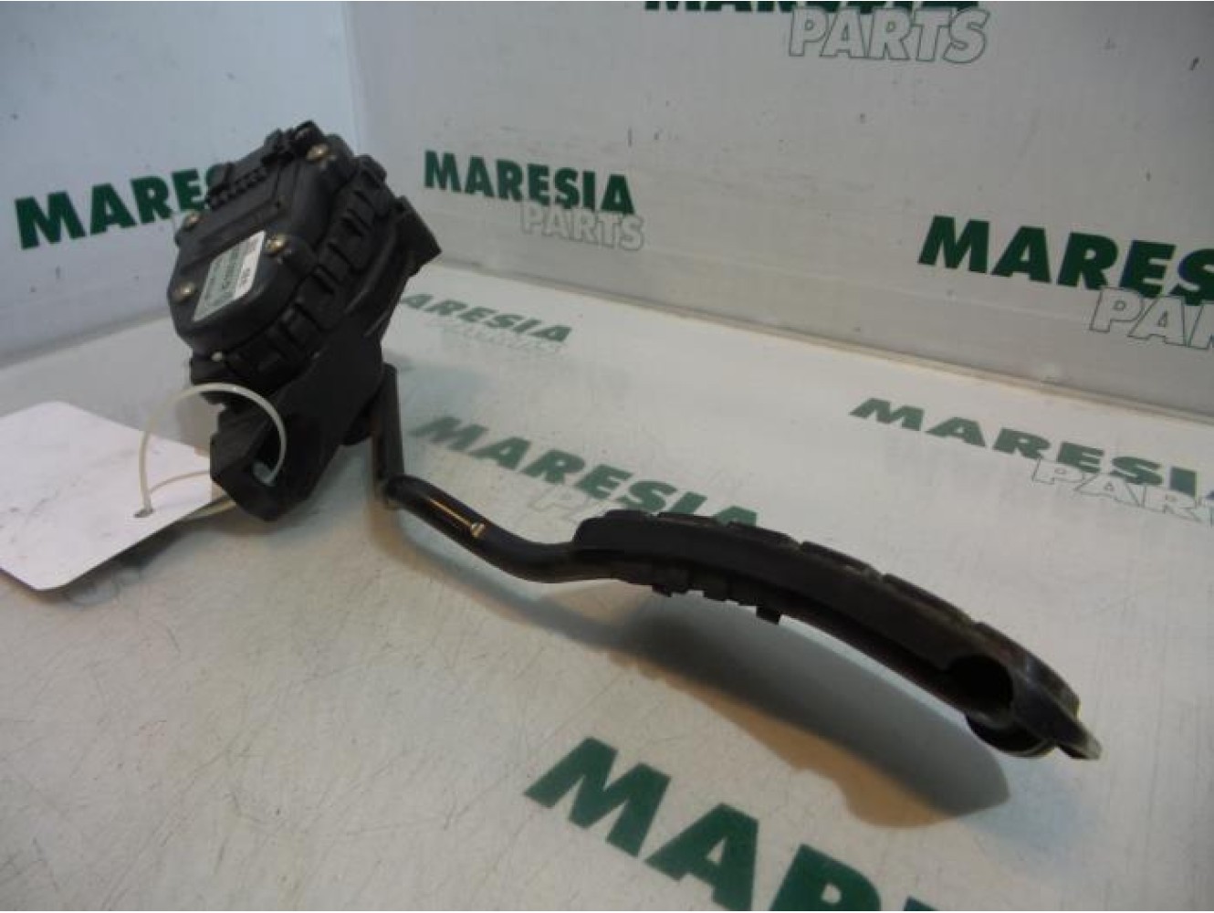Renault - Laguna - Throttle pedal position sensor