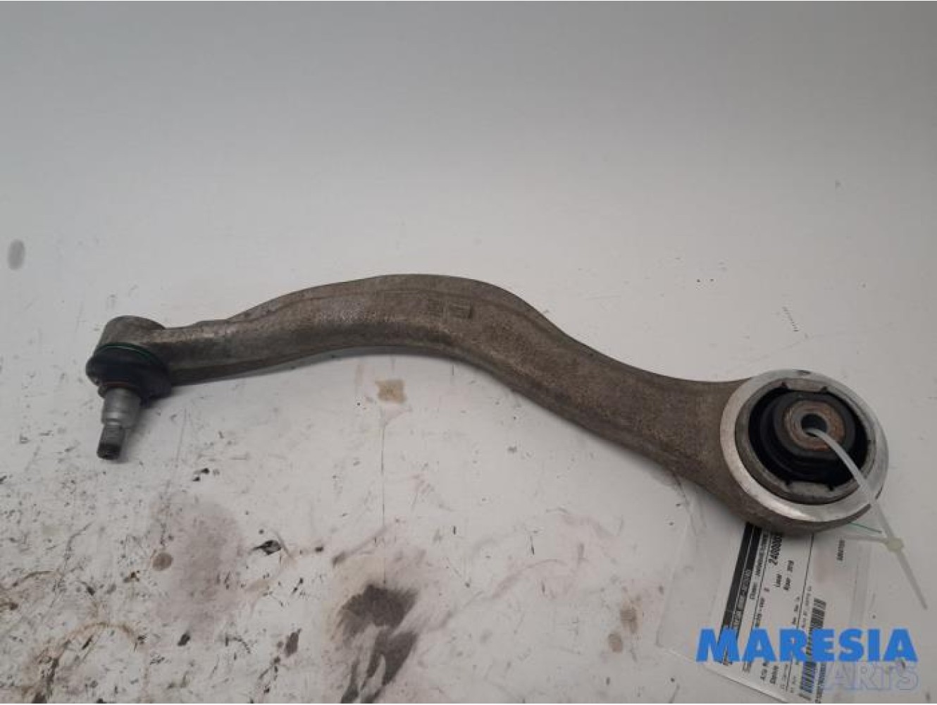 Alfa Romeo - Stelvio - Bras de suspension bas avant droit