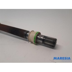Renault - Trafic - Front drive shaft, right