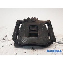 Renault - Trafic - Front brake calliper, right