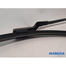 Renault - Trafic - Front wiper arm