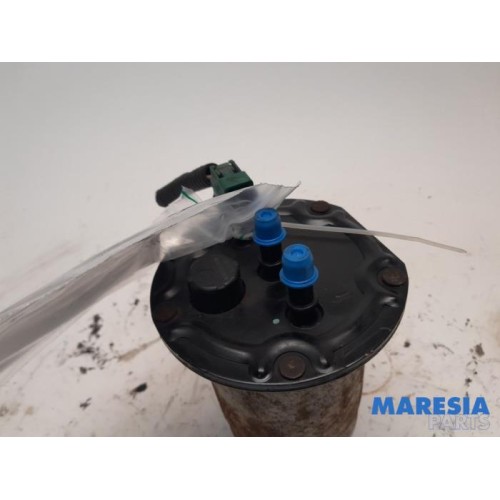 Renault - Trafic - Fuel filter housing