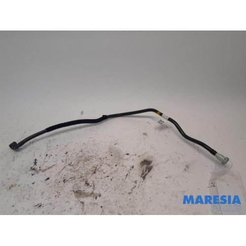 Alfa Romeo - Stelvio - Hose (miscellaneous)