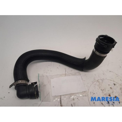 Alfa Romeo - Stelvio - Hose (miscellaneous)