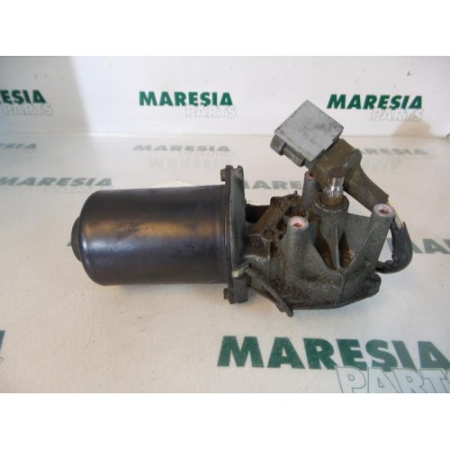 Renault - Espace - Front wiper motor