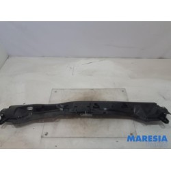 Opel - Corsa - Cowl top grille