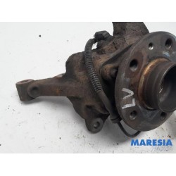Renault - Trafic - Knuckle, front left