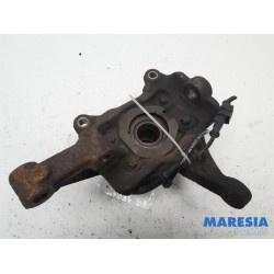 Renault - Trafic - Knuckle, front left