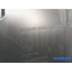Renault - Trafic - Wheel arch liner