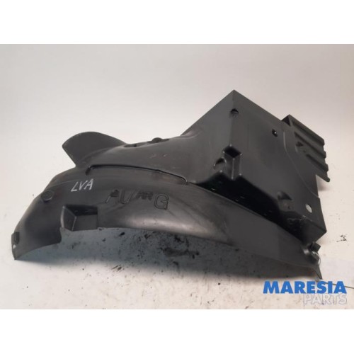 Renault - Trafic - Wheel arch liner