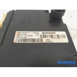 Renault - Trafic - Central door locking module
