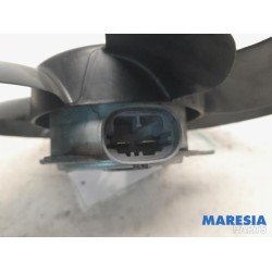 Renault - Trafic - Fan motor