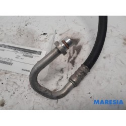 Renault - Trafic - Air conditioning line