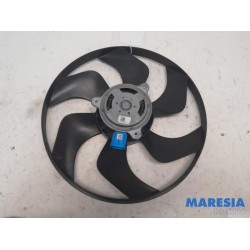 Renault - Trafic - Fan motor