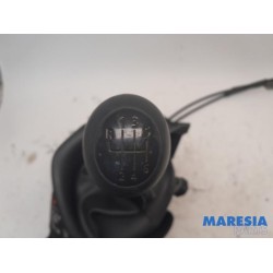 Renault - Trafic - Versnellingspook