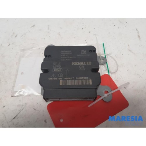 Renault - Trafic - Airbag Module