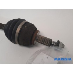Renault - Trafic - Aandrijfas links-voor