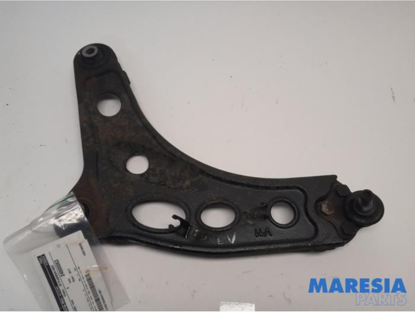Renault - Trafic - Front wishbone, left