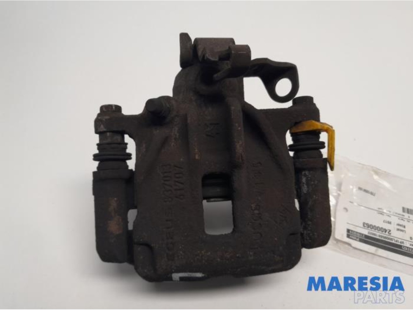 Renault - Trafic - Rear brake calliper, left