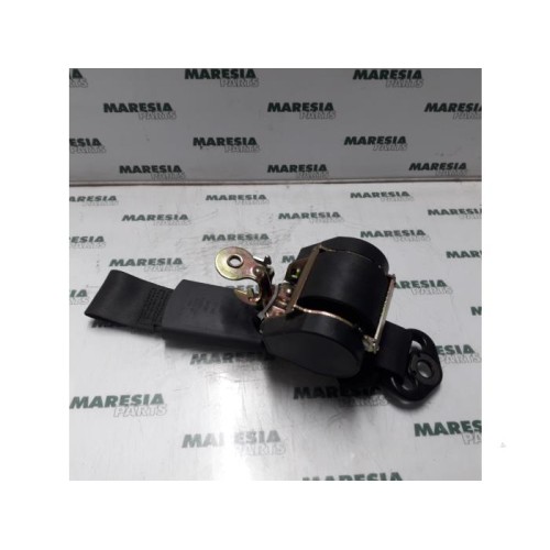 Renault - Megane - Front seatbelt, right