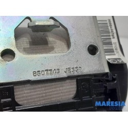 Renault - Megane - Front seatbelt, right