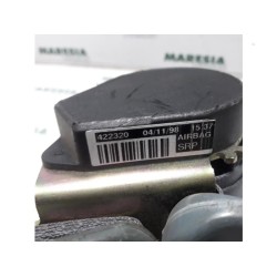Renault - Megane - Front seatbelt, right