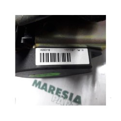 Renault - Megane - Front seatbelt, right