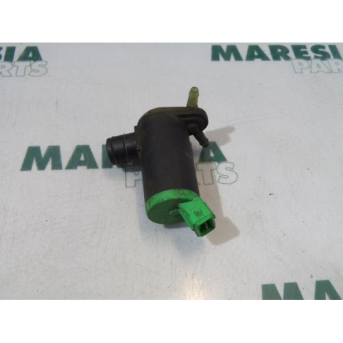 Peugeot - 206 - Scheibensprüherpumpe vorne