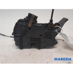 Renault - Trafic - Deurslot Mechaniek 2Deurs links