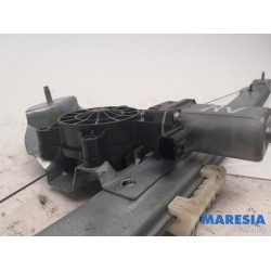 Renault - Trafic - Window mechanism 2-door, front right