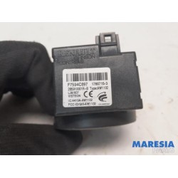 Renault - Trafic - Engine management computer