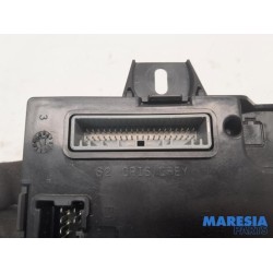 Renault - Trafic - Engine management computer