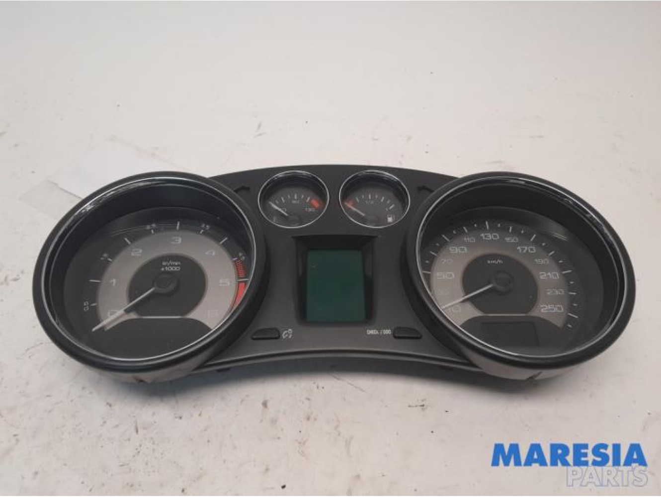 Peugeot - RCZ - Instrumentenbrett