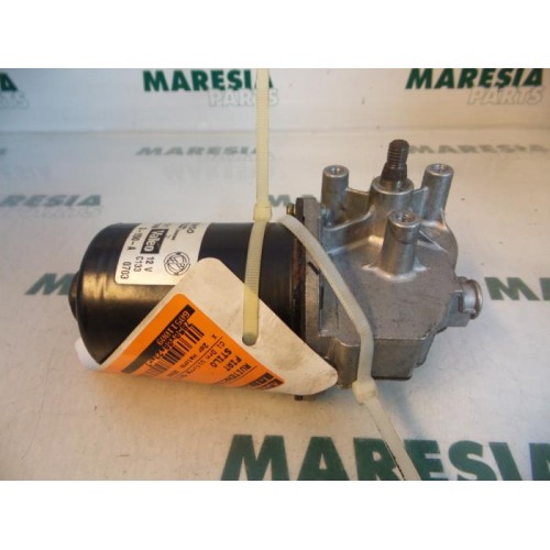 Fiat - Stilo - Front wiper motor