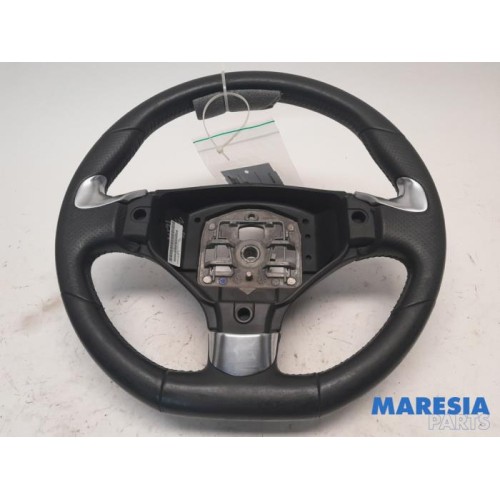Peugeot - RCZ - Steering wheel