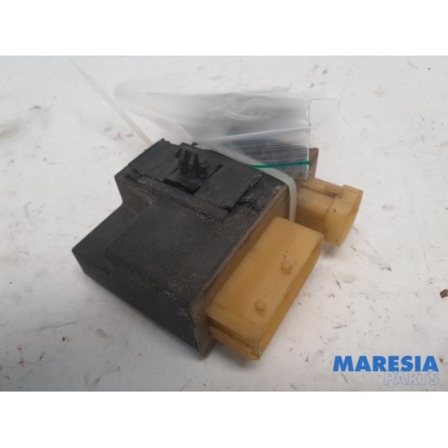 Peugeot - RCZ - Glow plug relay