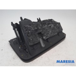 Alfa Romeo - Stelvio - Boîte à gants