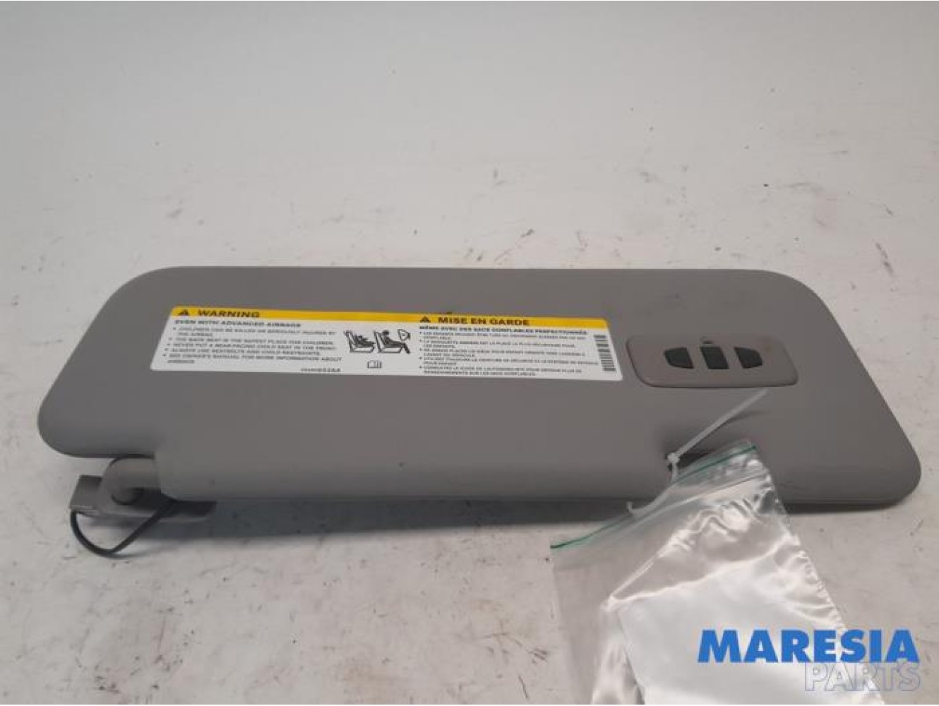 Alfa Romeo - Stelvio - Sun visor