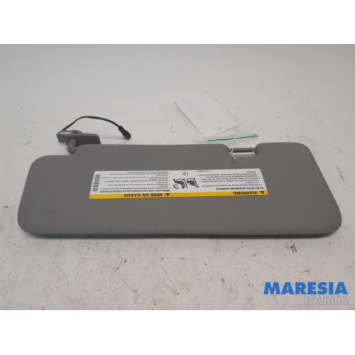 Alfa Romeo - Stelvio - Sun visor