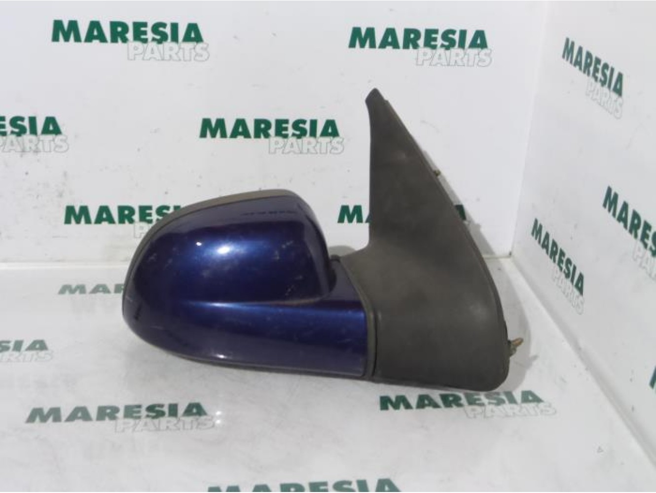 Renault - Clio - Wing mirror, right