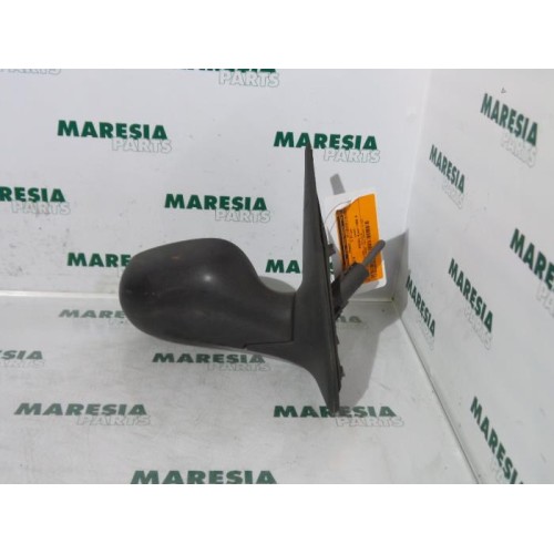 Renault - Clio - Wing mirror, right