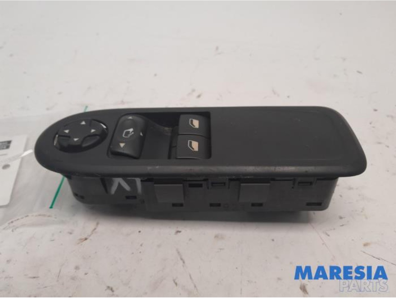 Fiat - Panda - Multi-functional window switch