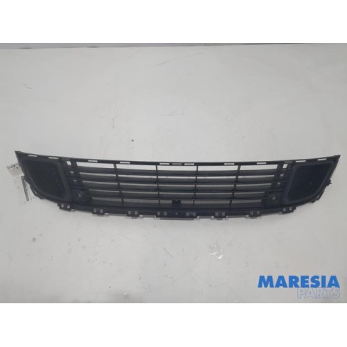 Citroen - C5 - Grille