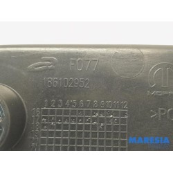 Alfa Romeo - Stelvio - Commutateur combi vitres