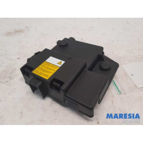 Alfa Romeo - Stelvio - Fuse box